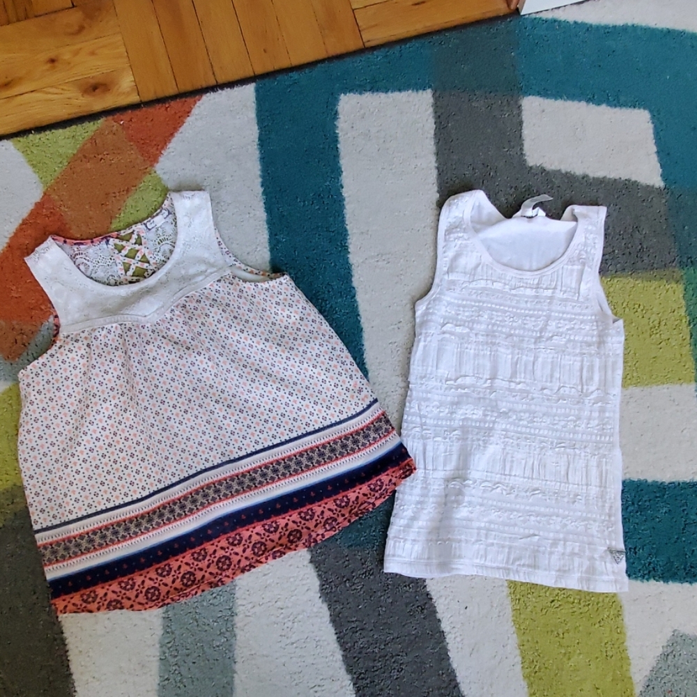 Girls guess bundle tank tops